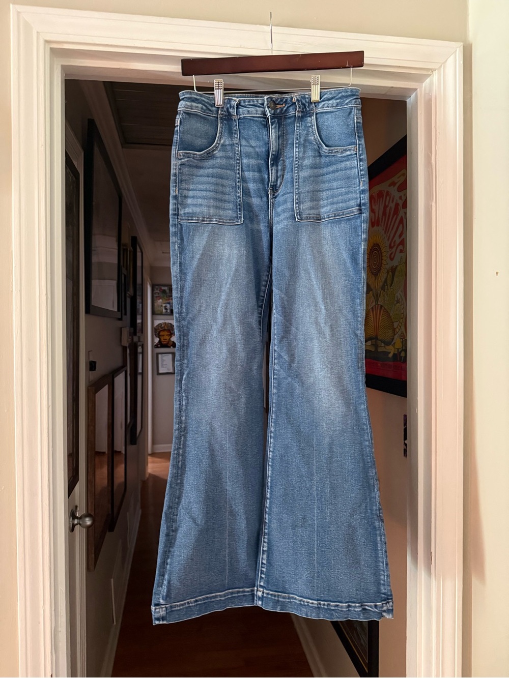 American Eagle Outfitters Light Blue Wide-Leg Jeans